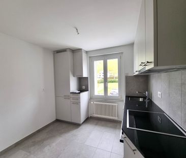 Joli appartement de 3 pièces entièrement renové avec grand balcon - Photo 6