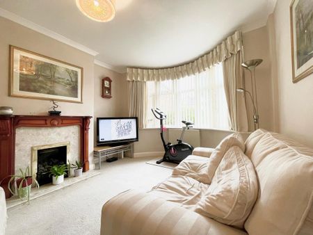 3 bedroom semi-detached house to rent - Photo 3