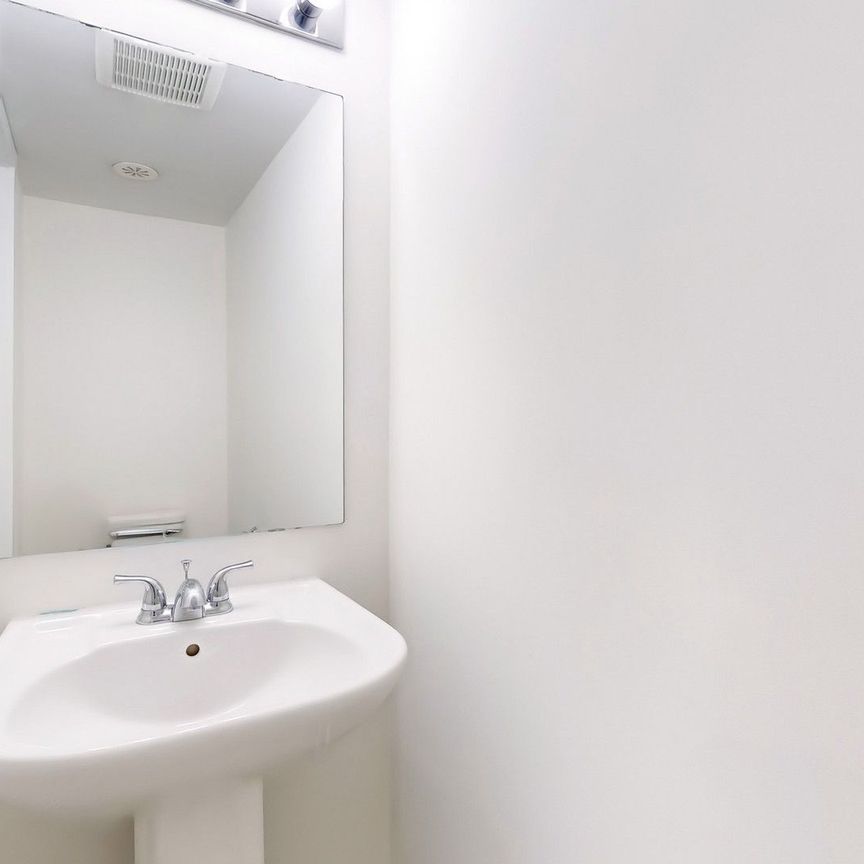 For Lease - 2315 Sheppard Avenue Unit# 60, Toronto, Ontario - Photo 1