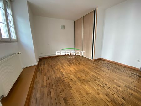 Appartement avec une chambre proche du centre ville de BESANCON - Photo 2