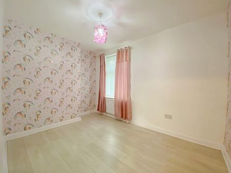 3 bedroom terraced house to rent - Photo 3