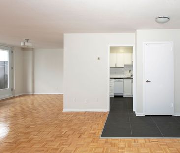 For Lease - 6200 Bathurst Street Unit# 1103, Toronto, Ontario - Photo 6