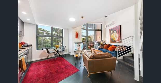 Chic Loft Style Apartment Close to Everything - Photo 1