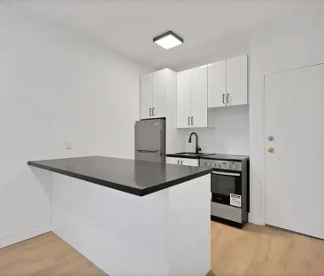 5-7 Thorburn Avenue | 7 Thorburn Avenue, Toronto - Photo 1