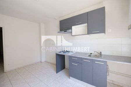 Location Appartement 3 pièces 85m² ST ETIENNE 42000 - Photo 4