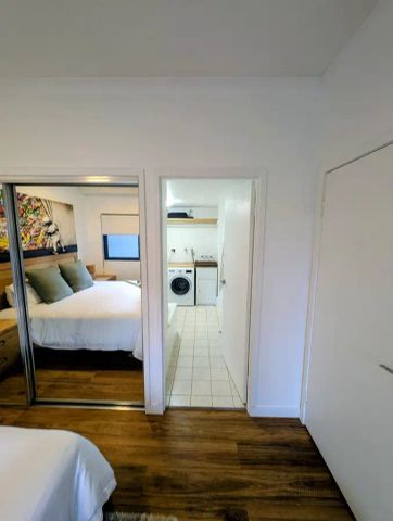 ““Luxury Parkside Living on the River”” - Photo 5