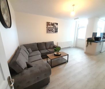 Boughey Road, Stoke-on-Trent - Photo 2