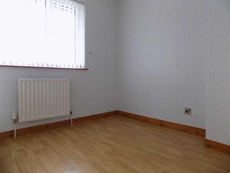 34 Charles Drive, Ballyclare, BT39 9BX - Photo 3