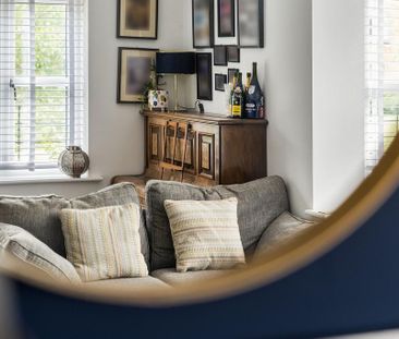 4 bedroom detached house to rent - Photo 2