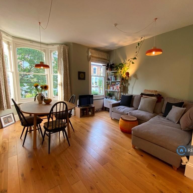 1 bedroom flat to rent - Photo 1