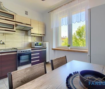 Duża KAWALERKA – 34 m2 ścisłe CENTRUM - Photo 3