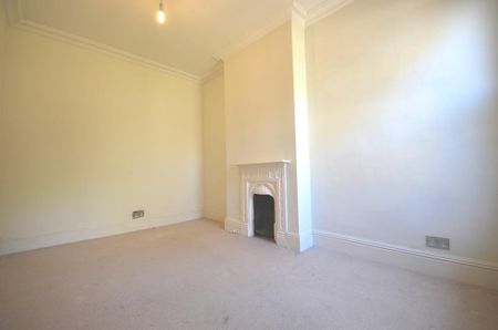 Elthorne Road, Uxbridge, UB8 - Photo 2