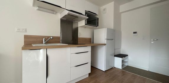 Location Appartement 1 pièce 19m² EPERNON 28230 - Photo 2