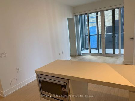 For Lease - 7 Grenville Street Unit# 1105, Toronto, Ontario - Photo 4