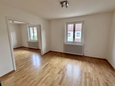 Wehr, Gemütliche 3-Zimmer-Altbau-Wohnung in ruhiger Lage mit Balkon und Garage - Photo 4