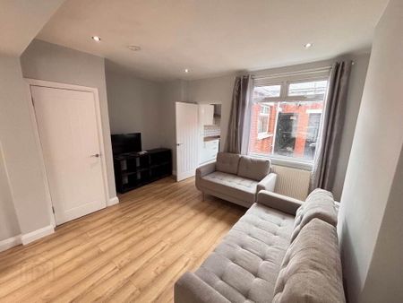 23 Kitchener Street, Belfast, BT12 6LE - Photo 3