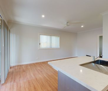 84a Jonathan Street, Eleebana NSW 2282 - Photo 3