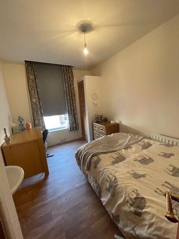 2-112 Fitzroy Avenue, Belfast, BT7 1HU - Photo 2