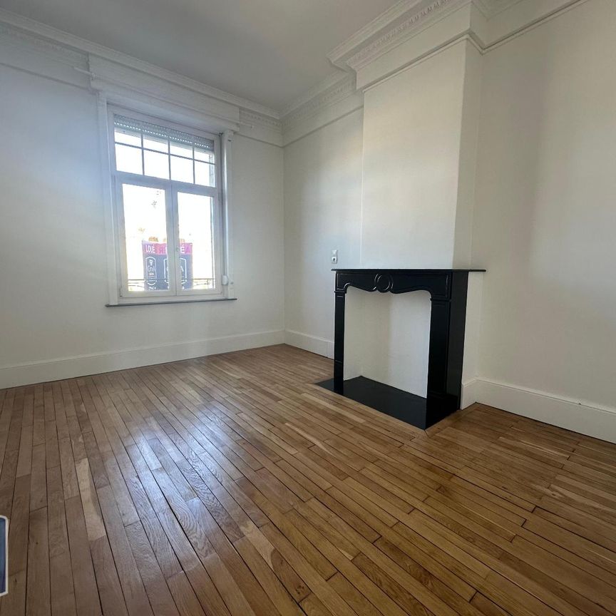 Location Appartement 3 pièces 109m² CAMBRAI 59400 - Photo 1