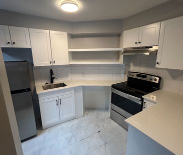 For Lease - 883 Somerset Street Unit# 3, West Centre Town, Ontario - Photo 6