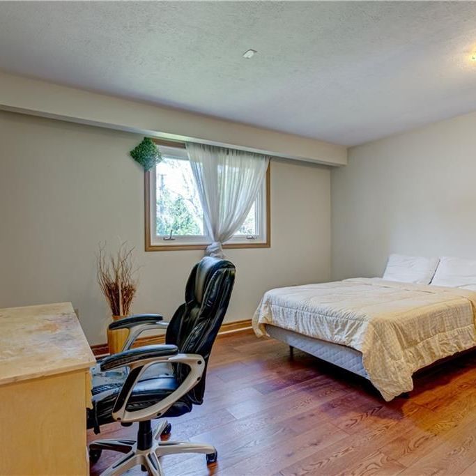 For Lease - 28 Redford Road, London North, Ontario - Photo 1