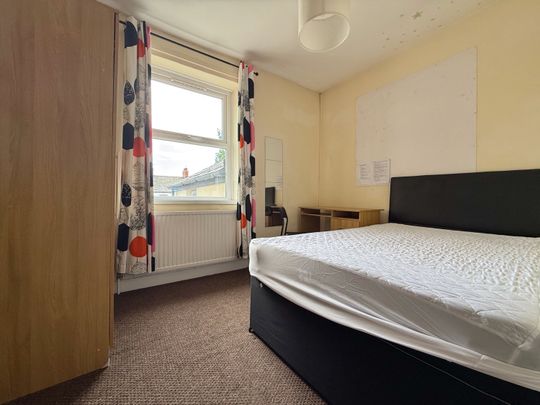 Coburn Street, Cathays - Photo 1