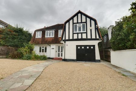 5 bedroom detached house to rent - Photo 4