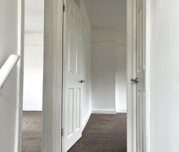 Tang Hall Lane, York - Photo 1