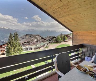 Appartement à louer à la semaine sur la place du village - Photo 6