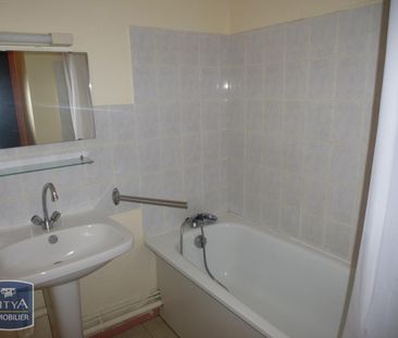 Location Appartement 1 pièce 19m² LAVAL 53000 - Photo 3