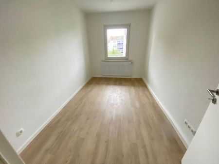 ruhige Sackgasse, schönes Arbeitszimmer, zwei Balkone - Photo 3