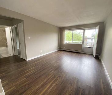 Murray Apartments | 11906 104 Street NW, Edmonton - Photo 1