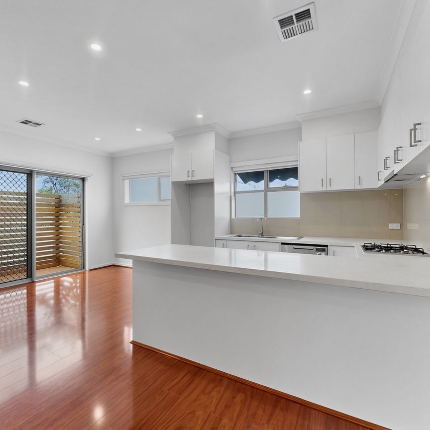 Spacious 3-Bedroom Unit – Comfortable Living in Springvale - Photo 1