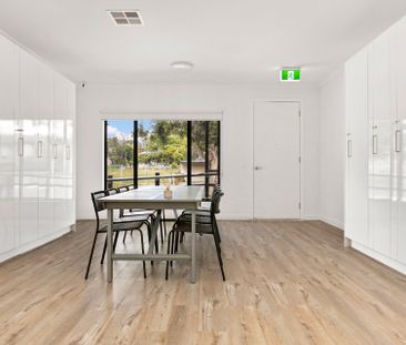 Brand new rooming house, modern & all bills included! - Photo 3