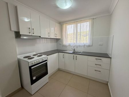 17/237 Sharp Street, Cooma - Photo 4