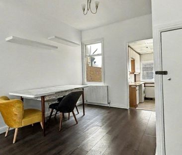 2 bedroom house to rent - Photo 2