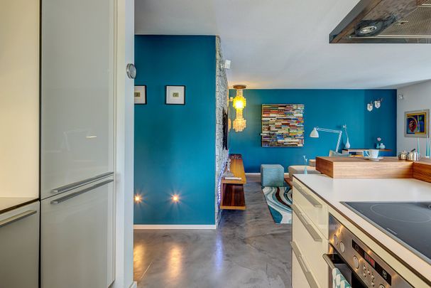 Quiet apartment with loft character and balcony - Foto 1