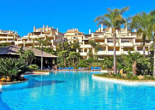 Duplex Penthouse in Benahavis