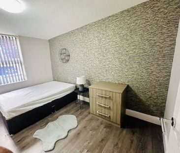 St Stephens Road Flat 1, PRESTON, Lancashire PR1 6NU - Photo 5