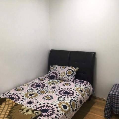 Fully Furnished Potential 3 Bedroom Unit!! - Photo 1