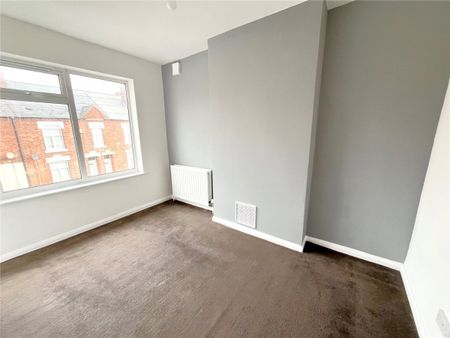 Little Hallam Lane, Ilkeston, Derbyshire, DE7 - Photo 3