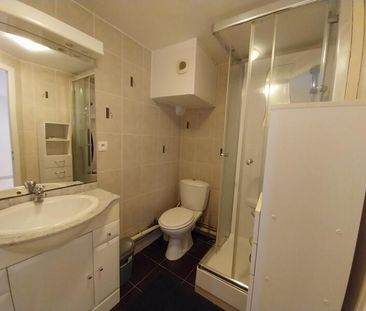 Location Appartement 1 pièce 24m² ORLEANS 45000 - Photo 6