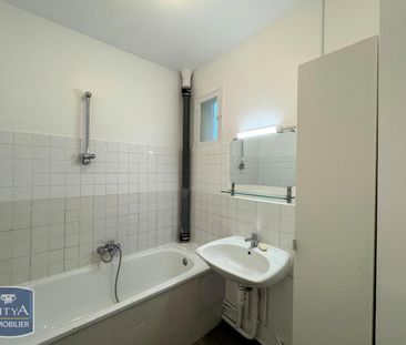 Location Appartement 3 pièces 59m² MARSEILLE 8ème - Photo 1