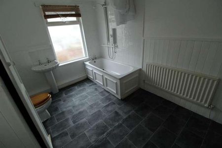 Princes Road Middlesbrough, TS1 - Photo 3