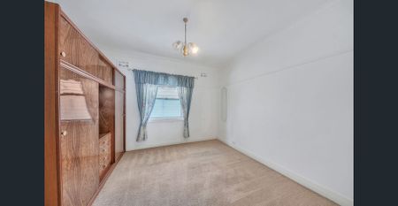 Family Home in Convenient Locale - Photo 5