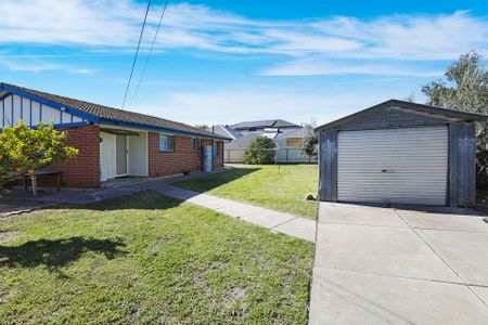 1 Badenoch Street, Henley Beach. - Photo 4