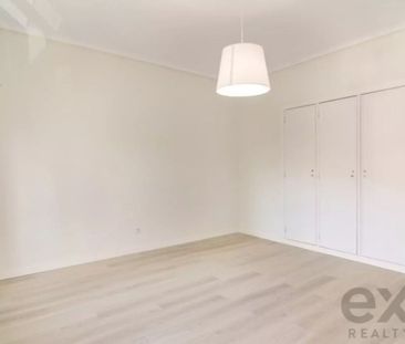 3 room luxury Apartment for rent in Cascais e Estoril, Portugal - Photo 5