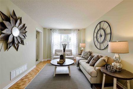 For Lease - 33 Fenflower Court, Brampton, Ontario - Photo 3