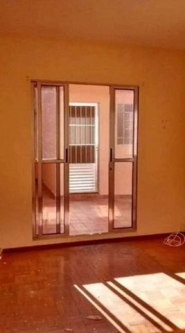 Casa com 2 quartos e 140m² para alugar em Anchieta, São Bernardo do Campo. - Foto 4