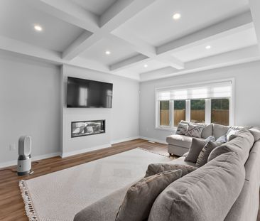 For Lease - 62 Marie Street, Pelham, Ontario - Photo 3